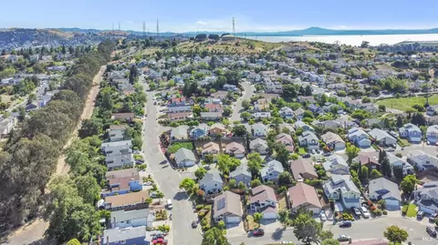 View/Area - 101 Thresher Dr, Vallejo, CA 94591 photo 18 of 22