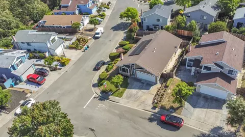 View/Area - 101 Thresher Dr, Vallejo, CA 94591 photo 4 of 11