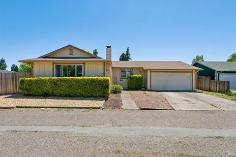 7293 Circle Dr, Rohnert Park, CA 94928