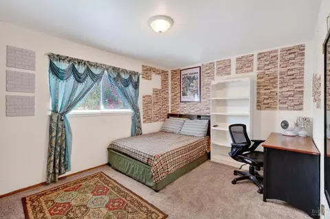 Bedroom - 1607 James St, Fairfield, CA 94533 photo 1 of 2
