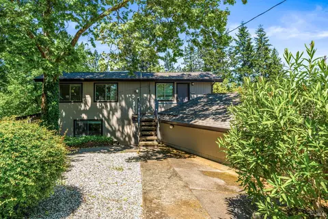 Exterior - 625-629 Hill Rd, Angwin, CA 94508 photo 6 of 21