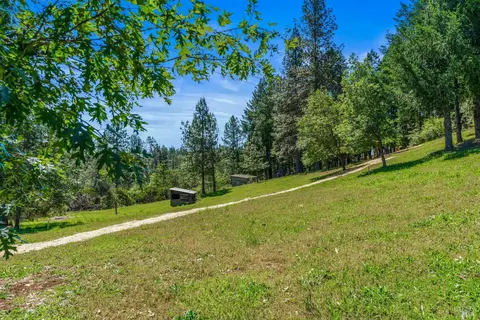 Exterior - 625-629 Hill Rd, Angwin, CA 94508 photo 14 of 21