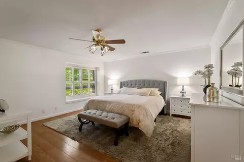 Bedroom - 1370 Estates Dr, Dixon, CA 95620 photo 2 of 8