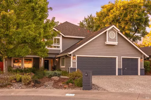 Exterior - 1370 Estates Dr, Dixon, CA 95620 photo 3 of 26