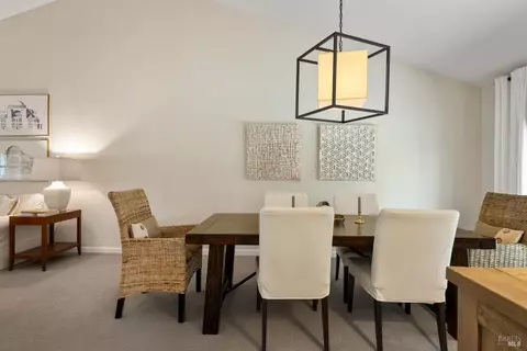 Dining - 1370 Estates Dr, Dixon, CA 95620 photo 2 of 7