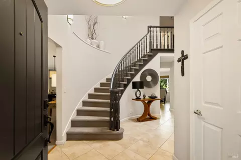 Entry Way - 1370 Estates Dr, Dixon, CA 95620 photo 1 of 3