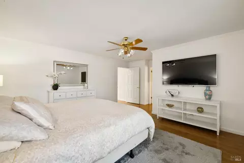 Bedroom - 1370 Estates Dr, Dixon, CA 95620 photo 3 of 8