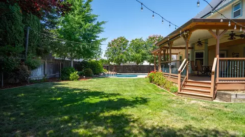 Exterior - 770 Collier Dr, Dixon, CA 95620 photo 13 of 23