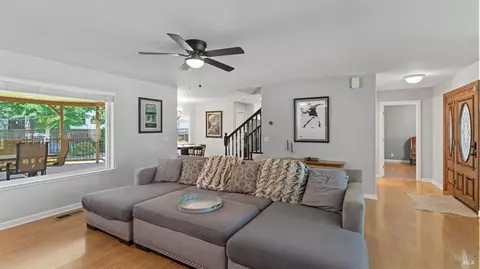 Entry Way - 770 Collier Dr, Dixon, CA 95620 photo 2 of 3