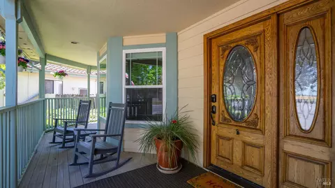 Exterior - 770 Collier Dr, Dixon, CA 95620 photo 6 of 23