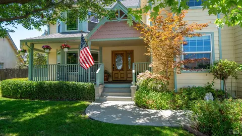 770 Collier Dr, Dixon, CA 95620