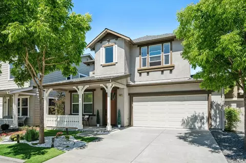 1425 Yarberry Ln, Petaluma, CA 94954