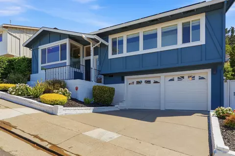 476 Creighton Way, Oakland, CA 94619