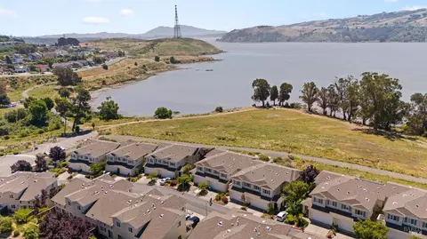 View/Area - 129 Shoal Dr W, Vallejo, CA 94591 photo 1 of 11