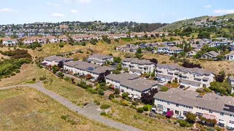 View/Area - 129 Shoal Dr W, Vallejo, CA 94591 photo 8 of 11