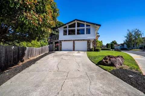 Exterior - 312 Skyline Dr, Vallejo, CA 94591 photo 5 of 21