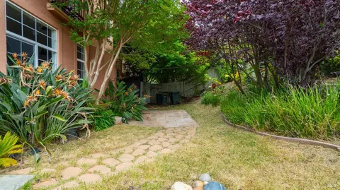 Exterior - 8417 Benavente Ct, Vallejo, CA 94591 photo 13 of 23