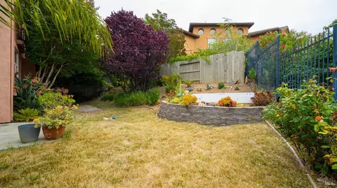Exterior - 8417 Benavente Ct, Vallejo, CA 94591 photo 11 of 23