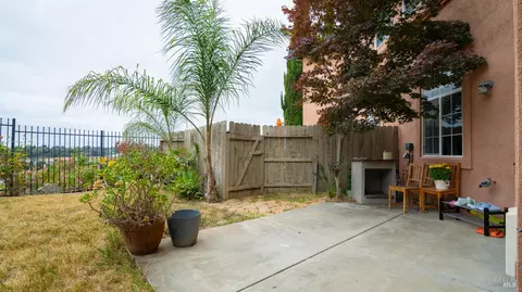 Exterior - 8417 Benavente Ct, Vallejo, CA 94591 photo 19 of 23