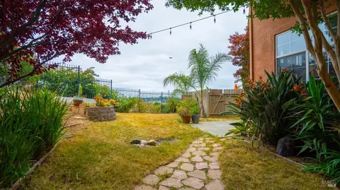 Exterior - 8417 Benavente Ct, Vallejo, CA 94591 photo 17 of 23