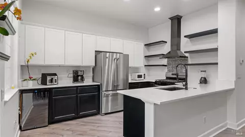 Kitchen - 8417 Benavente Ct, Vallejo, CA 94591 photo 2 of 6