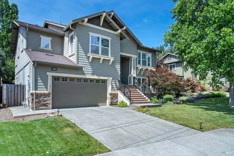 549 Port Cir, Cloverdale, CA 95425
