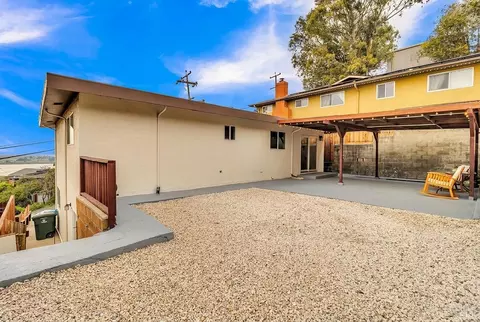 Exterior - 178 Baxter St, Vallejo, CA 94590 photo 6 of 13
