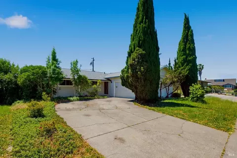 607 San Lorenzo St, Fairfield, CA 94533
