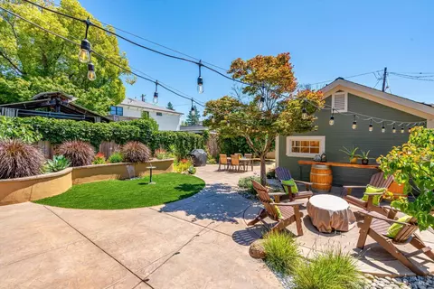 Exterior - 376 Randolph St, Napa, CA 94559 photo 2 of 20