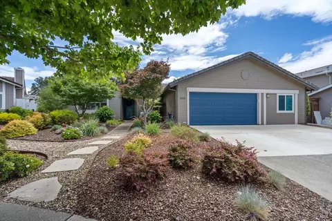 3323 Cambridge Ct, Napa, CA 94558