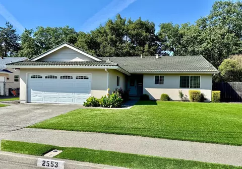 2553 Cactus Ave, Santa Rosa, CA 95405