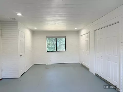 Bedroom - 27620 Poppy Dr, Willits, CA 95490 photo 3 of 7