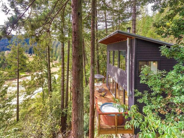 17665 Old Monte Rio Rd, Guerneville, CA 95446