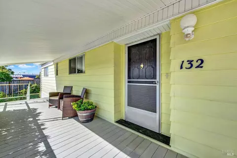 132 Cabana Dr, Napa, CA 94558 photo 7