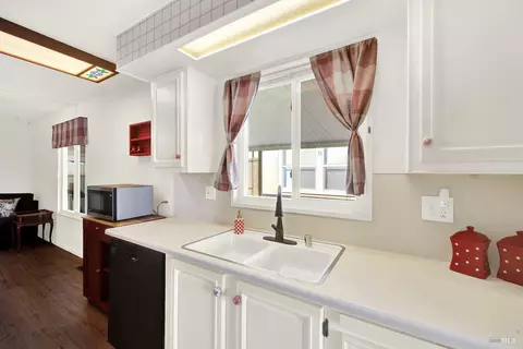 132 Cabana Dr, Napa, CA 94558 photo 13