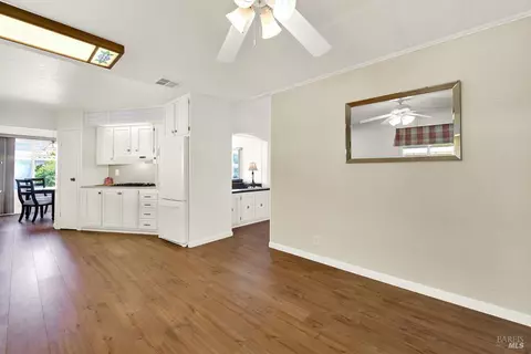 132 Cabana Dr, Napa, CA 94558 photo 18