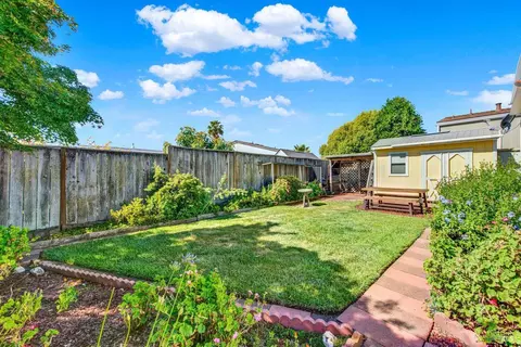 132 Cabana Dr, Napa, CA 94558 photo 29