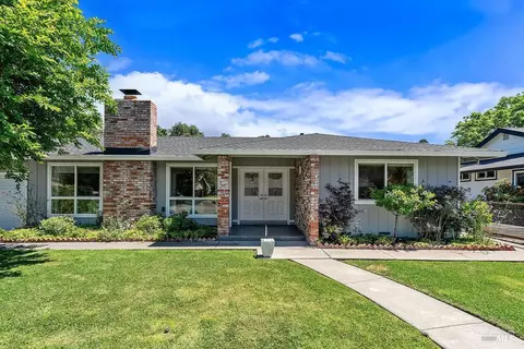 469 Pythian Rd, Santa Rosa, CA 95409