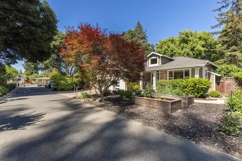 2375 Lone Oak Ave, Napa, CA 94558