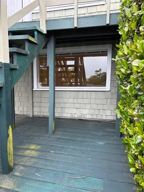 Exterior - 643 Main St, Sausalito, CA 94965 photo 5 of 15