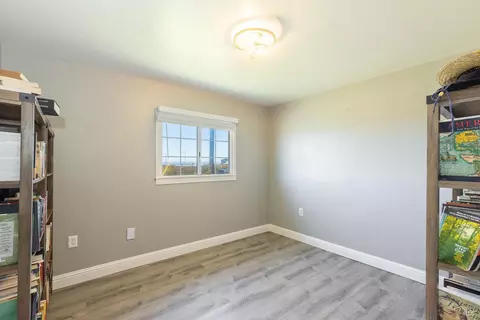Bedroom - 4706 Carmet Dr, Bodega Bay, CA 94923 photo 1 of 6