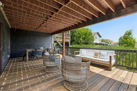 Exterior - 120-122 West St, Sausalito, CA 94965 photo 5 of 7