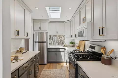 Kitchen - 120-122 West St, Sausalito, CA 94965 photo 1 of 5