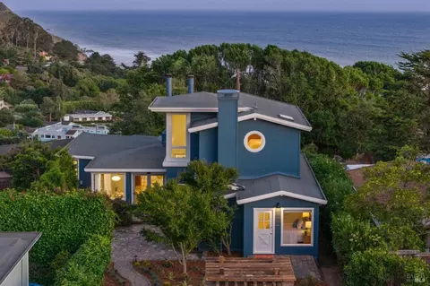 20 Lincoln Ave, Stinson Beach, CA 94970