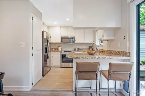Kitchen - 79 William St #D, Cotati, CA 94931 photo 2 of 2