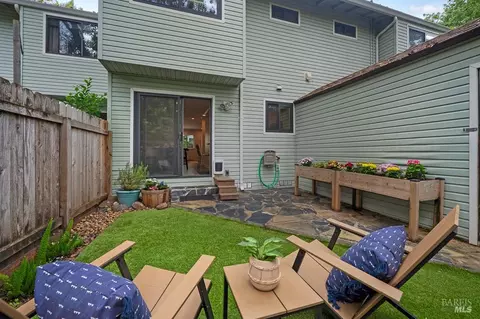 Exterior - 79 William St #D, Cotati, CA 94931 photo 7 of 9