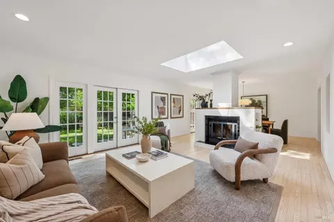 14 Scenic Ave, San Anselmo, CA 94960