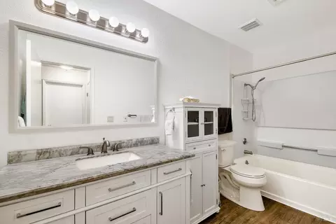 Bath - 107 Lighthouse Dr, Vallejo, CA 94590 photo 2 of 3