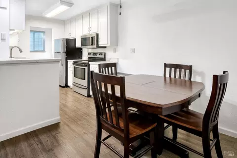 Dining - 107 Lighthouse Dr, Vallejo, CA 94590 photo 2 of 2