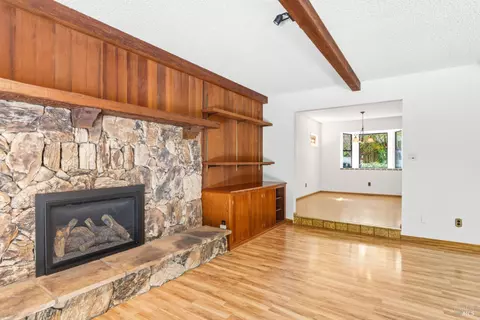 Living - 1122 W Standley St, Ukiah, CA 95482 photo 4 of 4